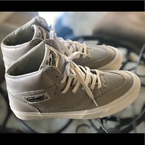 NEW men’s Vans size 8